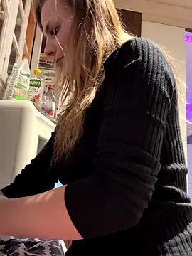 IsabellaEtha online show from 29, 10, 2025