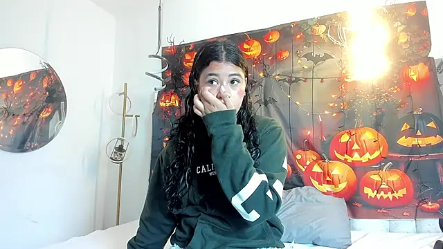 Ivy nt online show from 1, 11, 2025