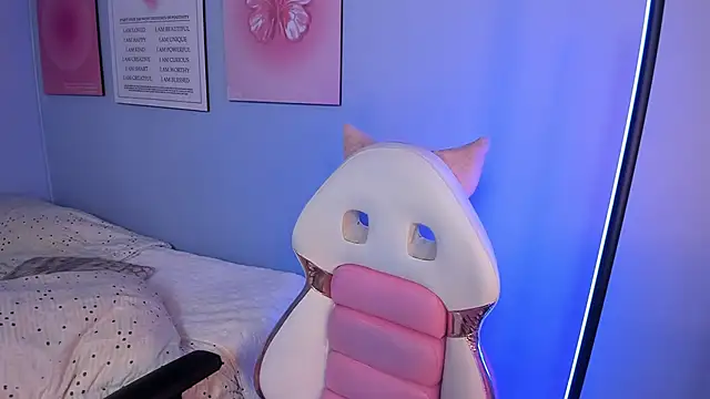 Hannahpage online show from 25, 3, 2026