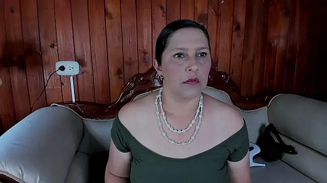 KikaDuque online show from 17, 3, 2026