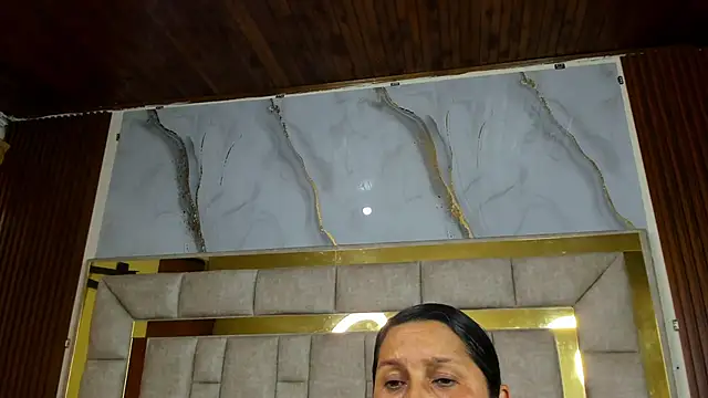 KikaDuque online show from 9, 4, 2026