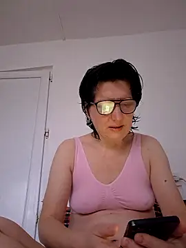 Vera Elle online show from 3, 3, 2026