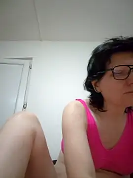 Vera Elle online show from 9, 3, 2026