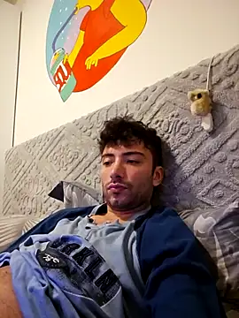 Snapshot of scopamiforte20cm chatting on 17, 11, 2025 scopamiforte20cm online show from 17, 11, 2025