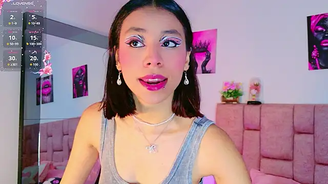 Snapshot of ScarlettLuxe chatting on 8, 2, 2026 ScarlettLuxe online show from 8, 2, 2026