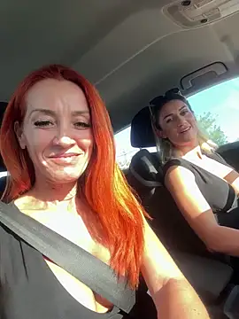 Snapshot of CamyBlossom chatting on 14, 10, 2025 CamyBlossom online show from 14, 10, 2025