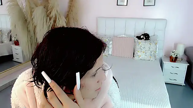 nathalialoes1 online show from 20, 11, 2025