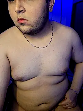 Snapshot of kit_hott chatting on 5, 7, 2026 kit hott online show from 5, 7, 2026