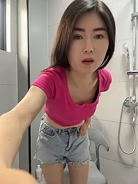 Snapshot of xtt1689999 chatting on 4, 5, 2026 xtt1689999 online show from 4, 5, 2026