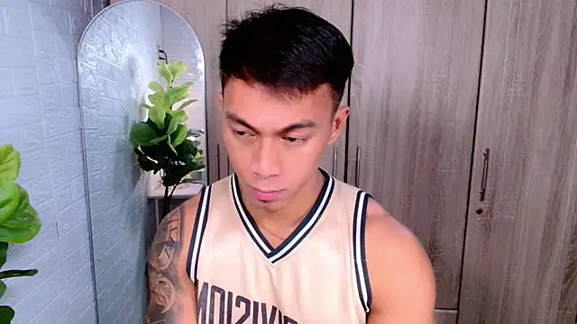 Snapshot of PinooyMilker chatting on 27, 10, 2025 PinooyMilker online show from 27, 10, 2025