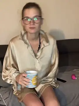 Snapshot of Lesamantssexy chatting on 5, 11, 2025 Lesamantssexy online show from 5, 11, 2025