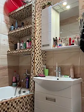 EvvaMur online show from 15, 10, 2025