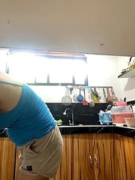 Snapshot of wildpussycat69 chatting on 27, 11, 2025 wildpussycat69 online show from 27, 11, 2025