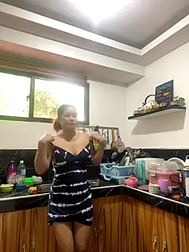 wildpussycat69 online show from 16, 12, 2025