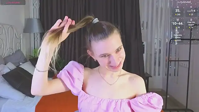 kaleriyaa  online show from 10, 4, 2026