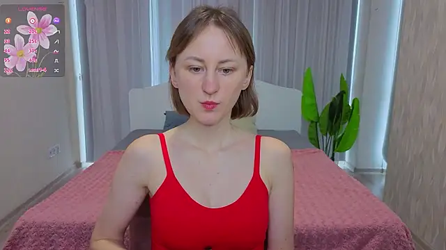 LuluChiiii online show from 4, 2, 2026