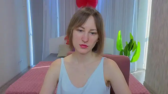 LuluChiiii online show from 22, 2, 2026