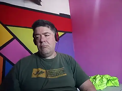 BabyBearMilk online show from 11, 11, 2025