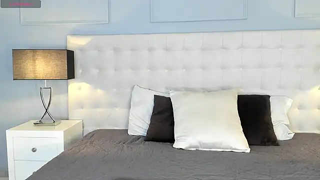 KellyRooss online show from 25, 11, 2025