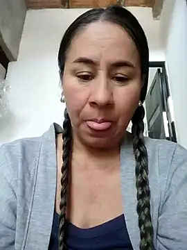 Snapshot of Nala1986 chatting on 25, 9, 2025 Nala1986 online show from 25, 9, 2025