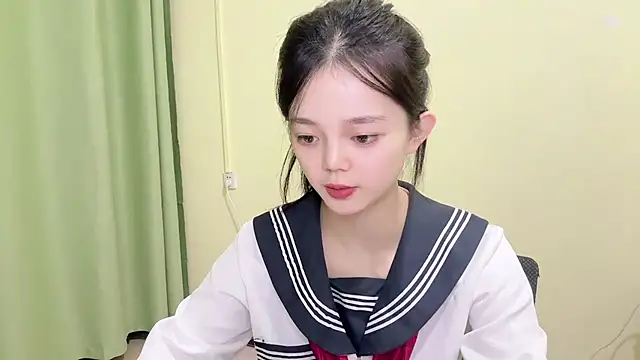 Nicole-13 online show from 6, 11, 2025