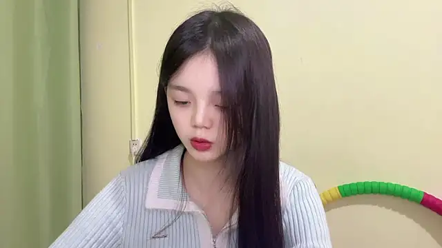 Nicole-13 online show from 19, 11, 2025