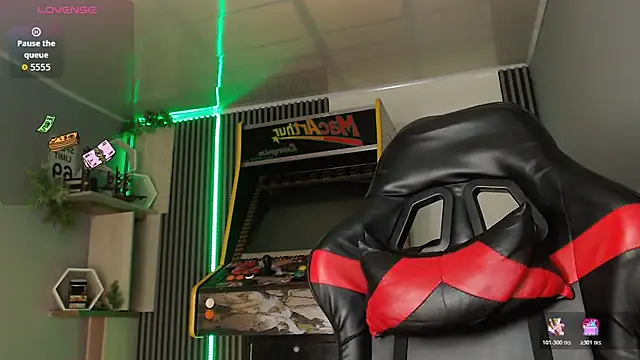 Bastian MCcormick online show from 20, 11, 2025