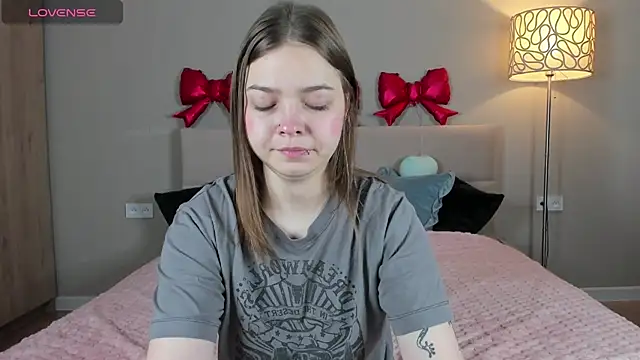 patriciapink online show from 4, 3, 2026