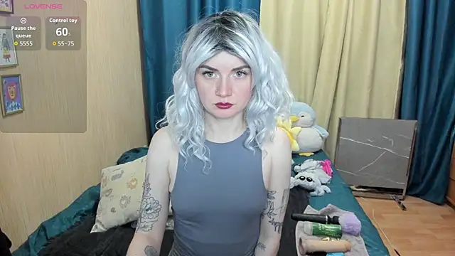 Dia Angel online show from 4, 11, 2025