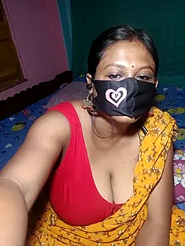 Snapshot of Hotty-rosni chatting on 27, 9, 2025 Hotty-rosni online show from 27, 9, 2025