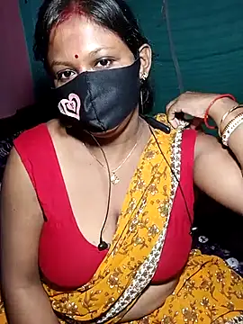 Snapshot of Hotty-rosni chatting on 25, 10, 2025 Hotty-rosni online show from 25, 10, 2025