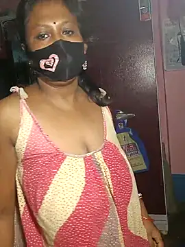 Snapshot of Hotty-rosni chatting on 28, 10, 2025 Hotty-rosni online show from 28, 10, 2025