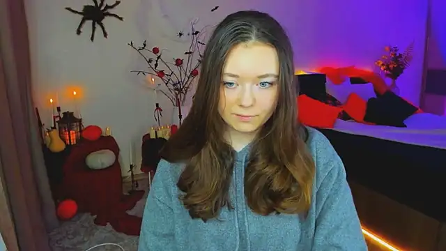 Snapshot of AlluringLookk chatting on 27, 10, 2025 AlluringLookk online show from 27, 10, 2025