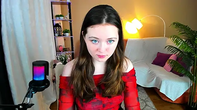 Snapshot of AlluringLookk chatting on 21, 11, 2025 AlluringLookk online show from 21, 11, 2025