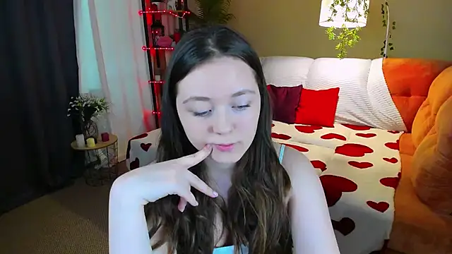 AlluringLookk online show from 29, 3, 2026