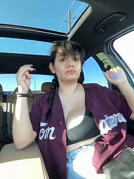 Snapshot of racoonbaby chatting on 11, 9, 2025 racoonbaby online show from 11, 9, 2025