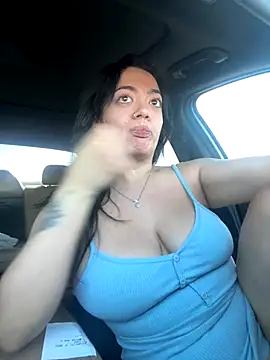 Snapshot of racoonbaby chatting on 30, 9, 2025 racoonbaby online show from 30, 9, 2025