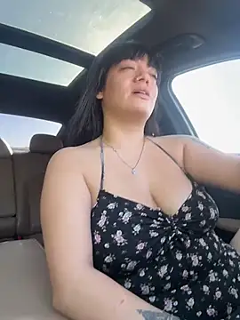 Snapshot of racoonbaby chatting on 23, 10, 2025 racoonbaby online show from 23, 10, 2025