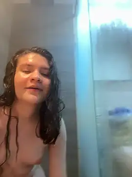 Snapshot of Emilyybennet_ chatting on 12, 2, 2026 Emilyybennet online show from 12, 2, 2026