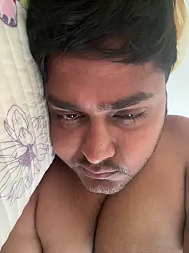 Snapshot of blrguychub chatting on 22, 2, 2026 blrguychub online show from 22, 2, 2026