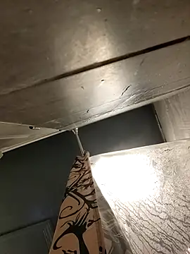 chocolate bella online show from 4, 11, 2025