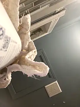 chocolate bella online show from 29, 11, 2025