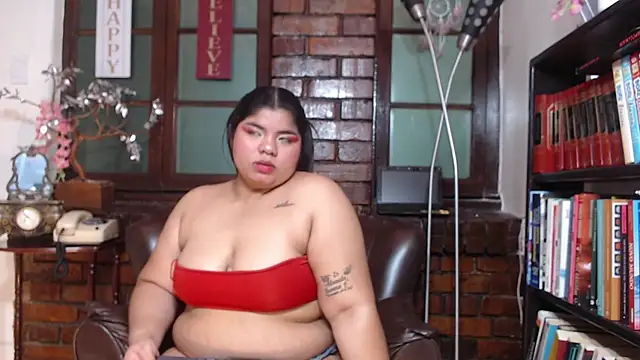 Snapshot of Lia_Arellano chatting on 2, 12, 2025 Lia Arellano online show from 2, 12, 2025