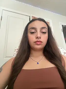Snapshot of CharmingMaddie chatting on 8, 9, 2025 CharmingMaddie online show from 8, 9, 2025