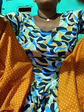 Love-pari077 online show from 13, 9, 2025