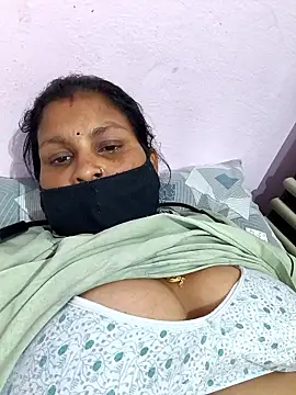 Love-pari077 online show from 8, 4, 2026