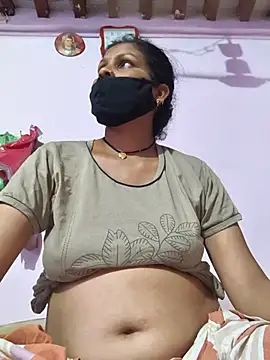 Snapshot of Love-pari077 chatting on 17, 6, 2026 Love-pari077 online show from 17, 6, 2026