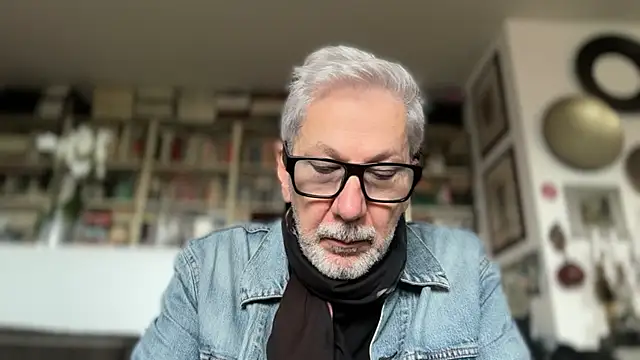 Snapshot of Eatnycum chatting on 2, 6, 2026 Eatnycum online show from 2, 6, 2026