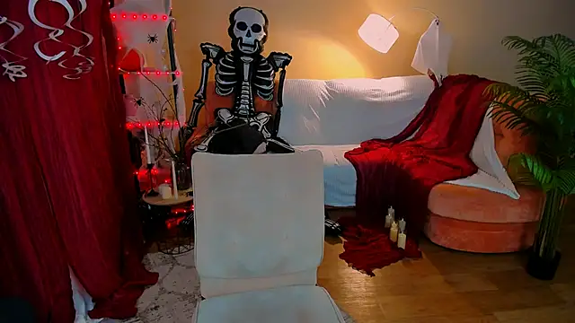 ChristinaConteeree online show from 29, 10, 2025