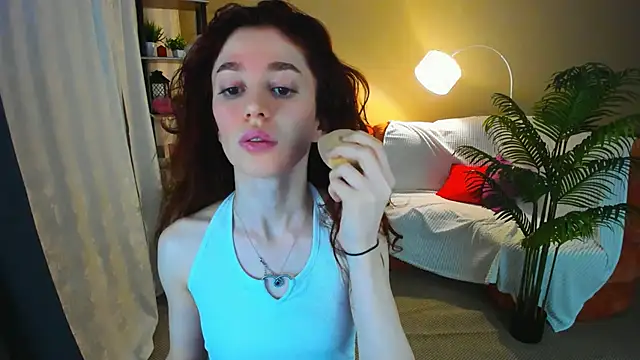 ChristinaConteeree online show from 4, 3, 2026